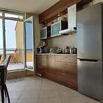 Akb Sea View * 아헬로이