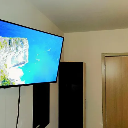 Akb Sea View Апартаменты Ахелой