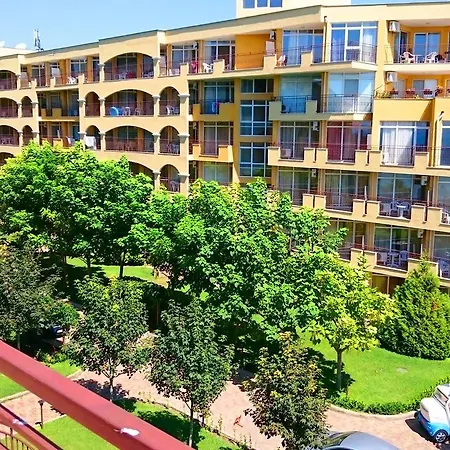 Апартаменты Akb Sea View