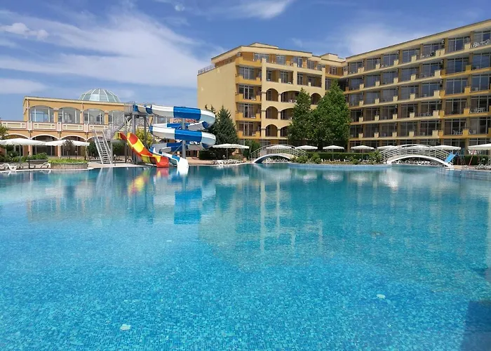 Akb Sea View 阿赫洛伊